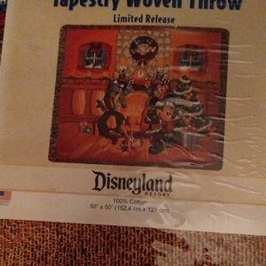 Holiday Tapestry Woven Throw - Festive Red and Brown